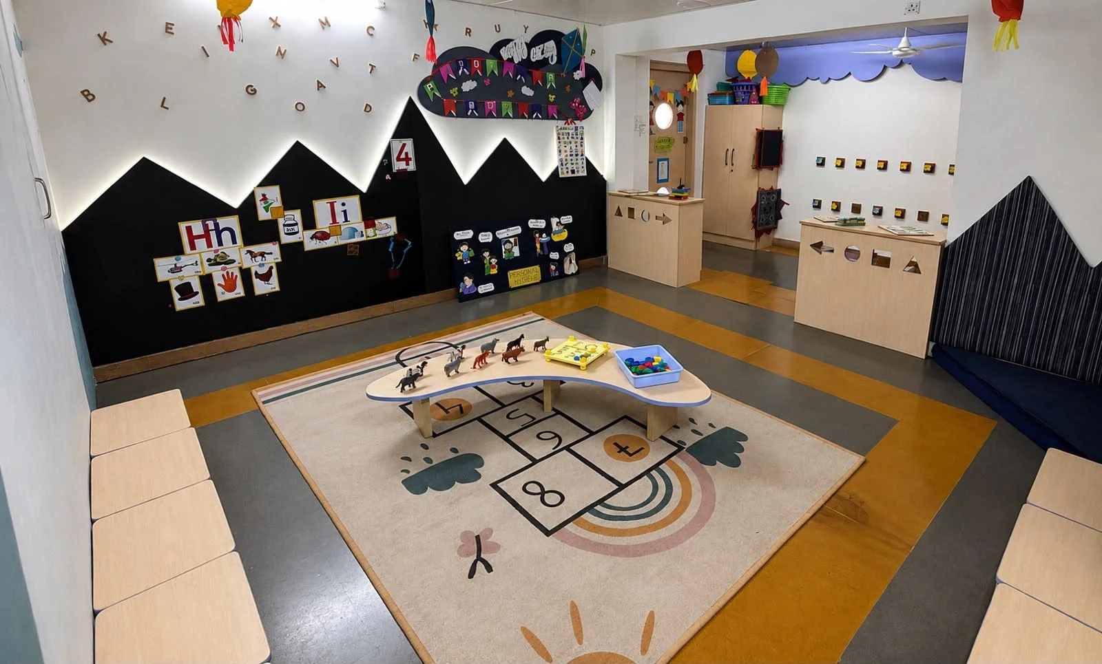 Black & White High-Contrast Sensory Zone